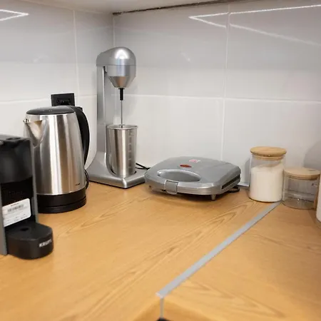 Sv Luxury Apartman Szaloniki